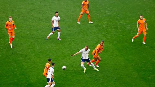 Timnas Belanda vs Timnas Inggris